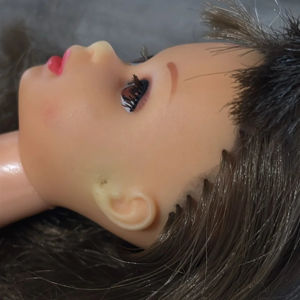 VINTAGE PRE OWNED 1966 #21 FRANCIE DOLL WITH EYELASHES & CLICKING BENDABLE LEGS